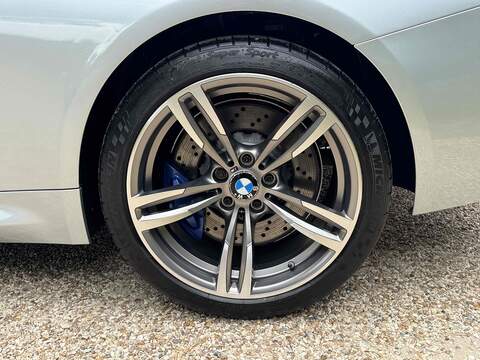 BMW M4 BiTurbo - U10002659