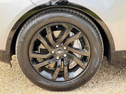 Land Rover Discovery Discovery 3.0 SD V6 Landmark Edition Auto 4WD Euro 6 (s/s) 5dr - U10002669