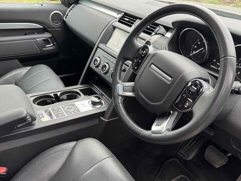 Land Rover Discovery Discovery 3.0 SD V6 Landmark Edition Auto 4WD Euro 6 (s/s) 5dr - U10002669