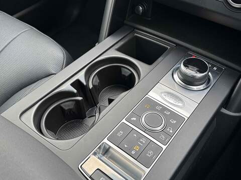 Land Rover Discovery Discovery 3.0 SD V6 Landmark Edition Auto 4WD Euro 6 (s/s) 5dr - U10002669