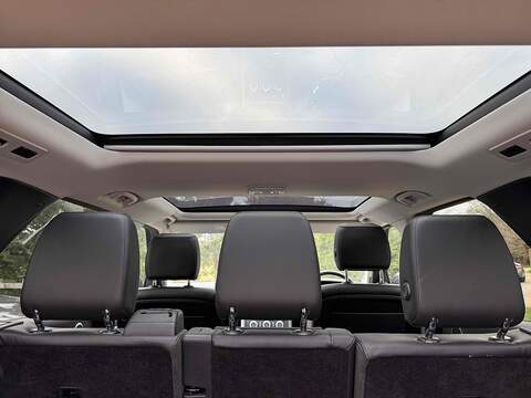 Land Rover Discovery Discovery 3.0 SD V6 Landmark Edition Auto 4WD Euro 6 (s/s) 5dr - U10002669