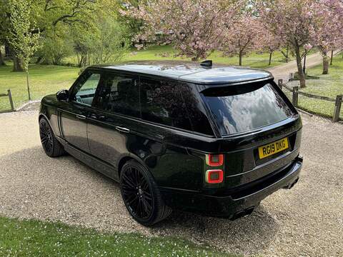 Land Rover Range Rover Range Rover 3.0 SD V6 Vogue SE Auto 4WD Euro 6 (s/s) 5dr - U10002670