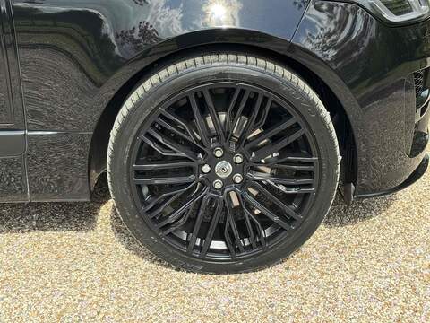 Land Rover Range Rover Range Rover 3.0 SD V6 Vogue SE Auto 4WD Euro 6 (s/s) 5dr - U10002670