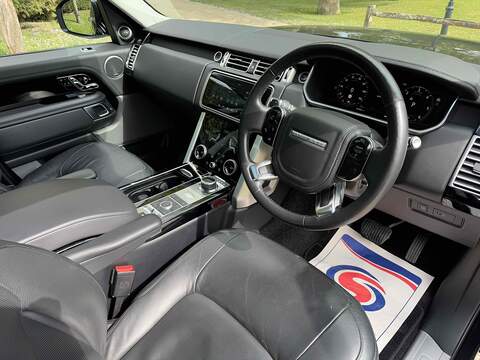Land Rover Range Rover Range Rover 3.0 SD V6 Vogue SE Auto 4WD Euro 6 (s/s) 5dr - U10002670