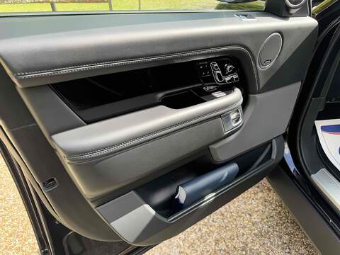 Land Rover Range Rover Range Rover 3.0 SD V6 Vogue SE Auto 4WD Euro 6 (s/s) 5dr - U10002670