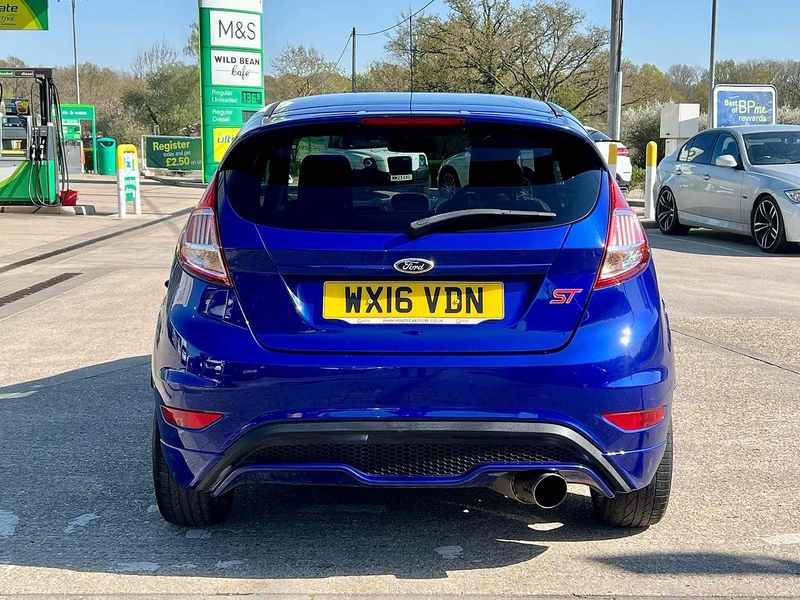 Ford Fiesta T EcoBoost ST-2 - U10002672