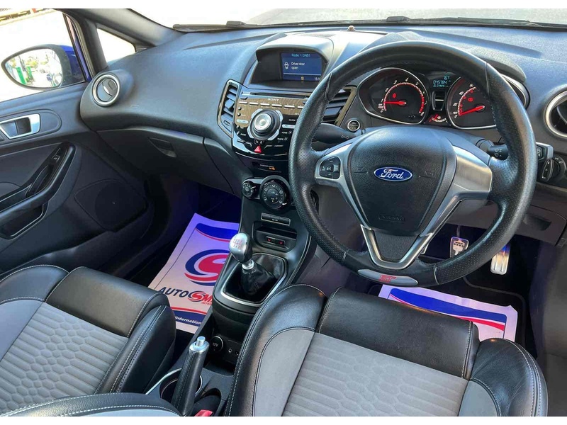 Ford Fiesta T EcoBoost ST-2 - U10002672