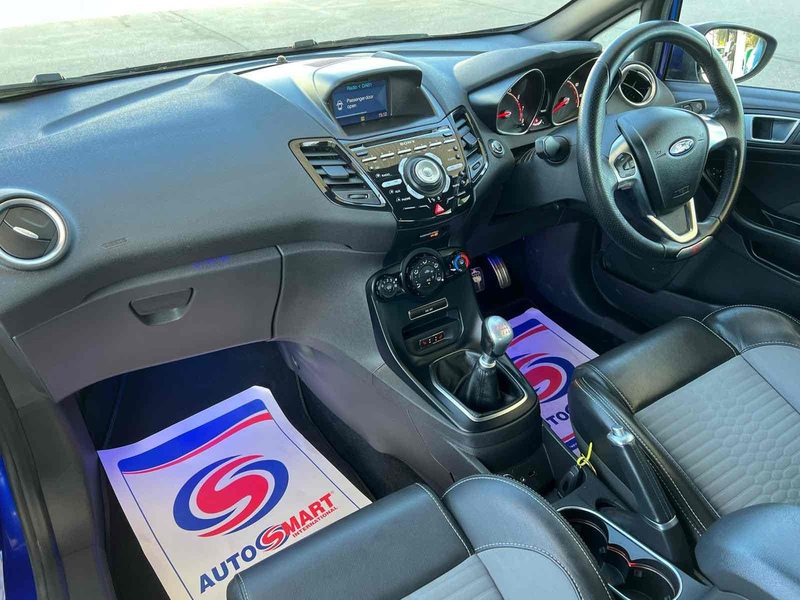 Ford Fiesta T EcoBoost ST-2 - U10002672