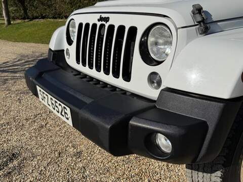 Jeep Wrangler CRD Overland - U10002673