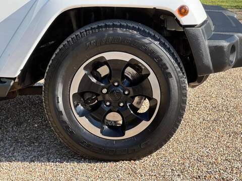 Jeep Wrangler CRD Overland - U10002673