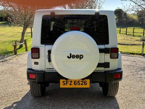 Jeep Wrangler CRD Overland - U10002673