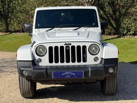 Jeep Wrangler CRD Overland - U10002673