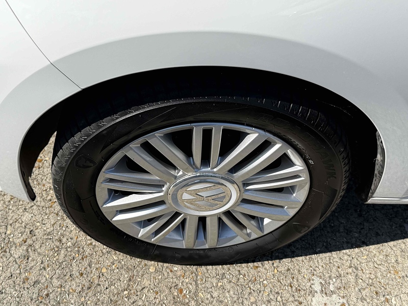 Volkswagen up! up! 1.0 Move up! Euro 6 5dr - U10002680