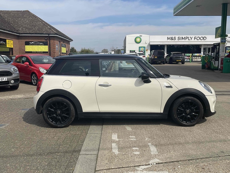 MINI Hatch Cooper - U10002703