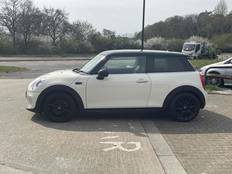 MINI Hatch Cooper - U10002703