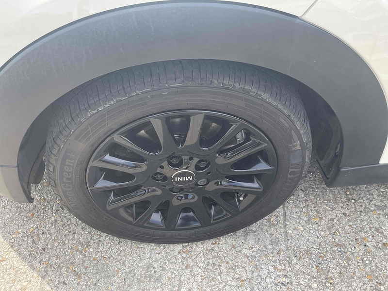 MINI Hatch Cooper - U10002703