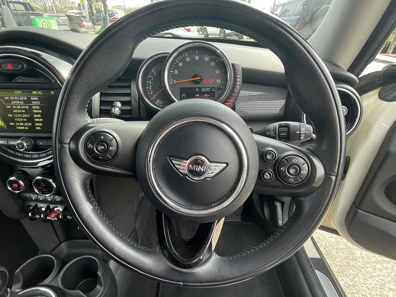 MINI Hatch Cooper - U10002703