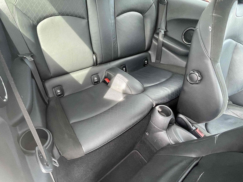 MINI Hatch Cooper - U10002703