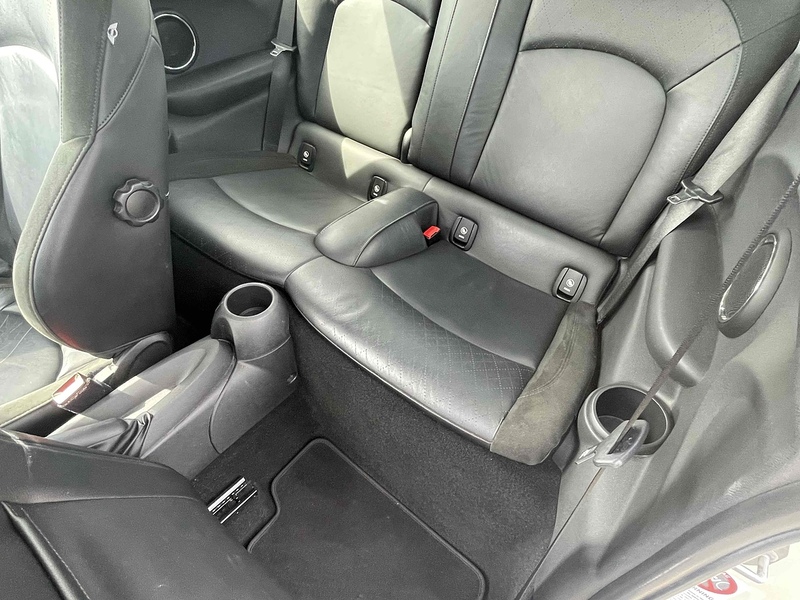 MINI Hatch Cooper - U10002703