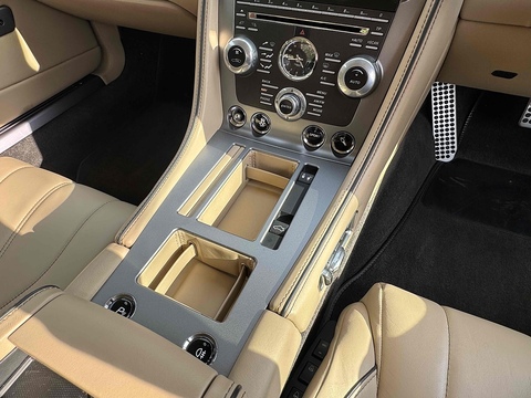 DB9 6.0 V12 T-TronicII Euro 6 2dr