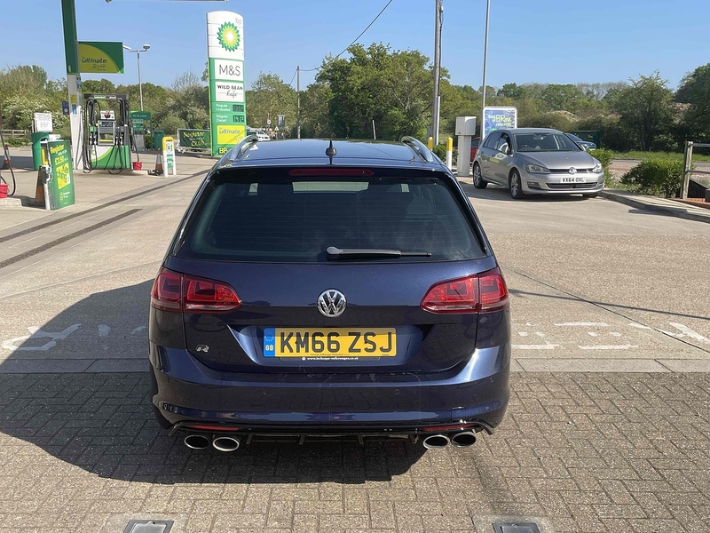 Volkswagen Golf TSI BlueMotion Tech R - U10002710