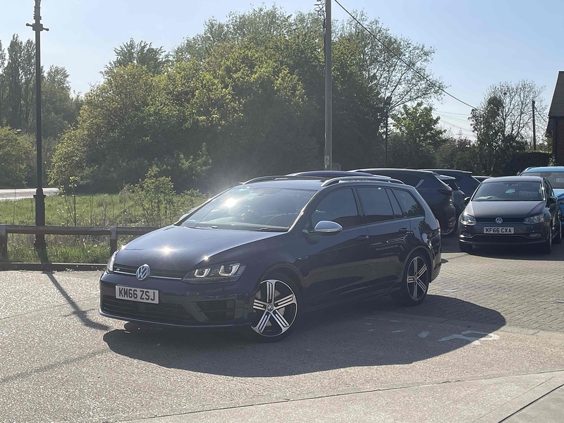 Volkswagen Golf TSI BlueMotion Tech R - U10002710