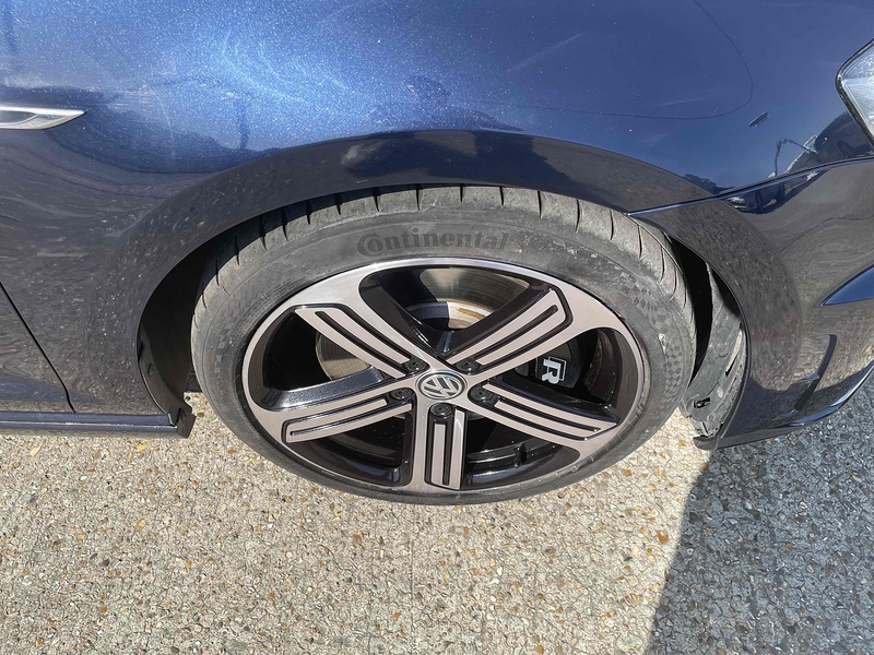 Volkswagen Golf TSI BlueMotion Tech R - U10002710