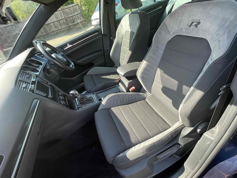 Volkswagen Golf TSI BlueMotion Tech R - U10002710