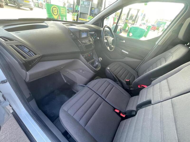 Ford Transit Connect Transit Connect 1.5 200 EcoBlue Limited L1 Euro 6 (s/s) 5dr - U10002713