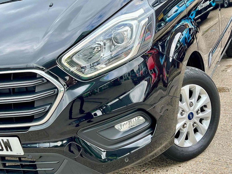 Ford Transit Custom Transit Custom 2.0 300 EcoBlue Limited L1 H1 Euro 6 (s/s) 5dr - U10002714