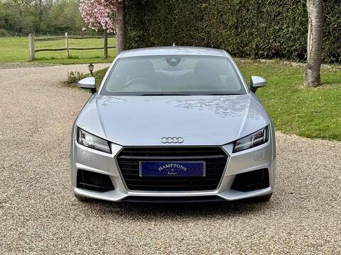 Audi TT TFSI S line - U10002715