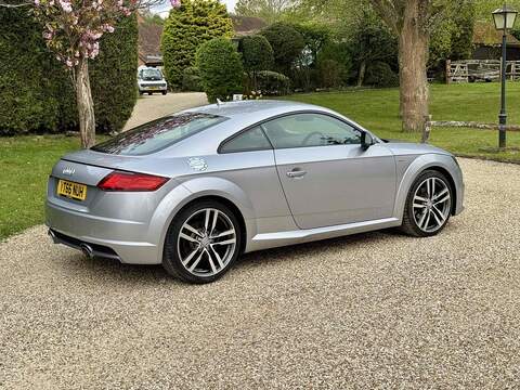 Audi TT TFSI S line - U10002715