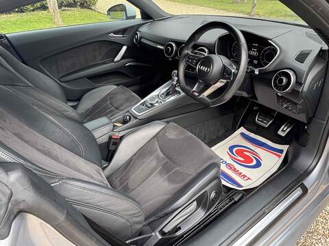 Audi TT TFSI S line - U10002715