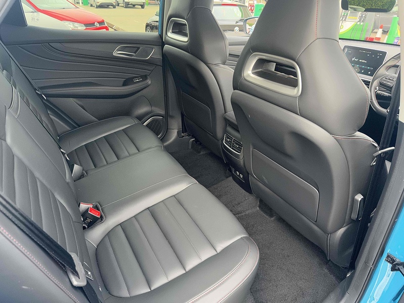 MG MG HS T-GDI Trophy - U10002725