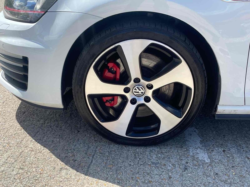 Volkswagen Golf TSI BlueMotion Tech GTI Performance - U10002730