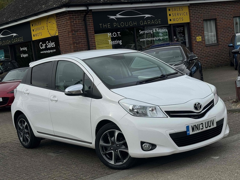 Toyota Yaris Dual VVT-i Trend - U10002736