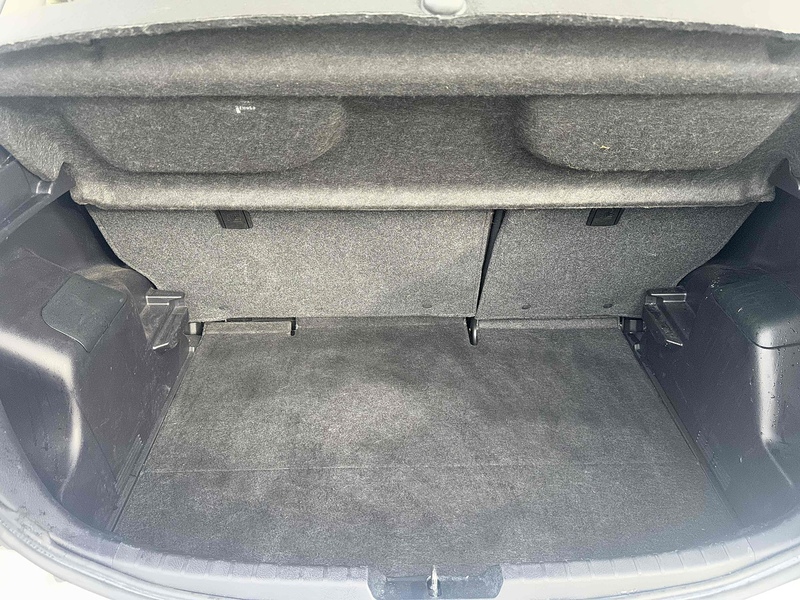 Toyota Yaris Dual VVT-i Trend - U10002736