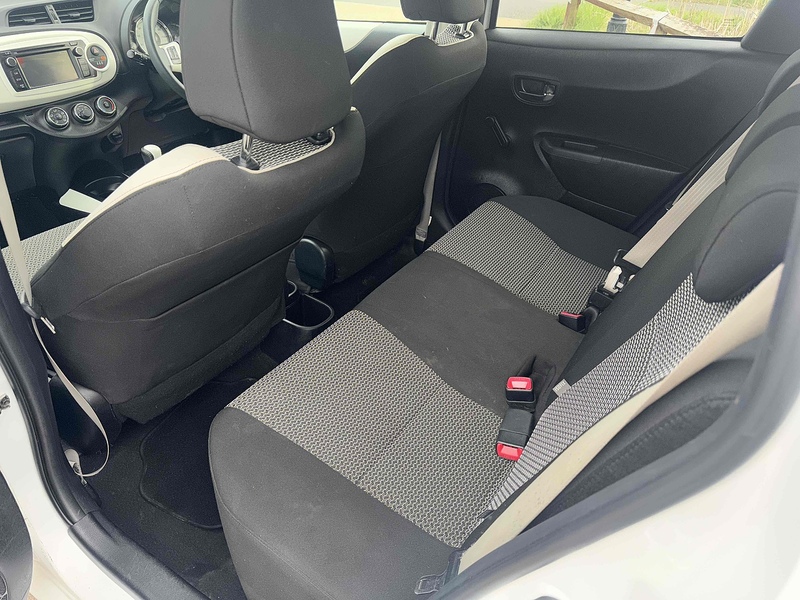 Toyota Yaris Dual VVT-i Trend - U10002736