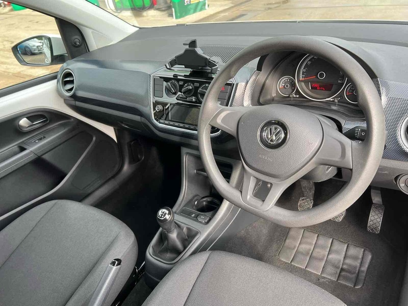 Volkswagen up! up! 1.0 Move up! Euro 6 5dr - U10002741