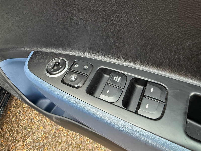 Hyundai i10 i10 1.2 SE Auto Euro 6 5dr - U10002747