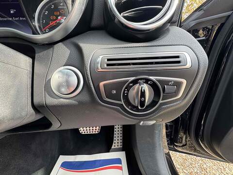 Mercedes-Benz C Class 2.0 C200 AMG Line (Premium) G-Tronic+ Euro 6 (s/s) 5dr - U10002755