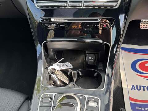 Mercedes-Benz C Class 2.0 C200 AMG Line (Premium) G-Tronic+ Euro 6 (s/s) 5dr - U10002755