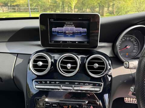 Mercedes-Benz C Class 2.0 C200 AMG Line (Premium) G-Tronic+ Euro 6 (s/s) 5dr - U10002755