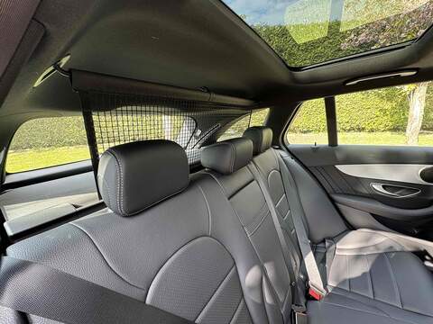 Mercedes-Benz C Class 2.0 C200 AMG Line (Premium) G-Tronic+ Euro 6 (s/s) 5dr - U10002755