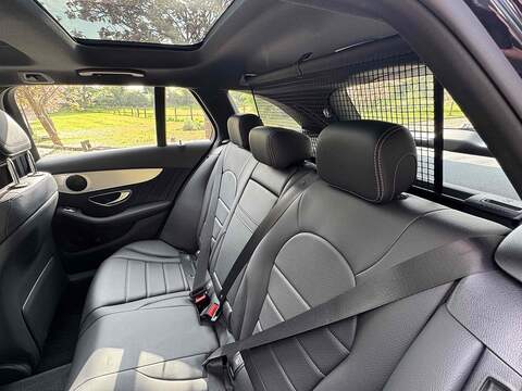 Mercedes-Benz C Class 2.0 C200 AMG Line (Premium) G-Tronic+ Euro 6 (s/s) 5dr - U10002755