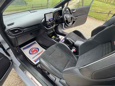 Ford Fiesta T EcoBoost ST-3 - U10002756