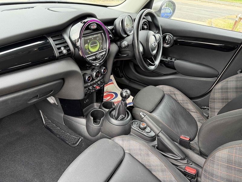 MINI Hatch Hatch 2.0 Cooper S Seven Euro 6 (s/s) 5dr - U10002770