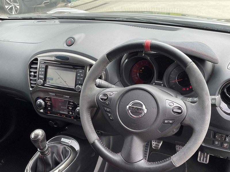 Nissan Juke Juke 1.6 DIG-T Nismo RS Euro 5 5dr - U10002771