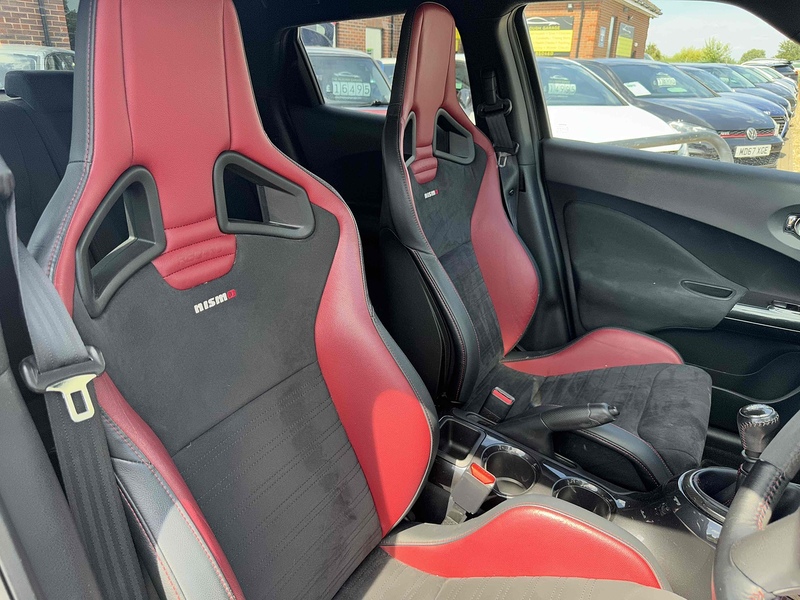 Nissan Juke Juke 1.6 DIG-T Nismo RS Euro 5 5dr - U10002771