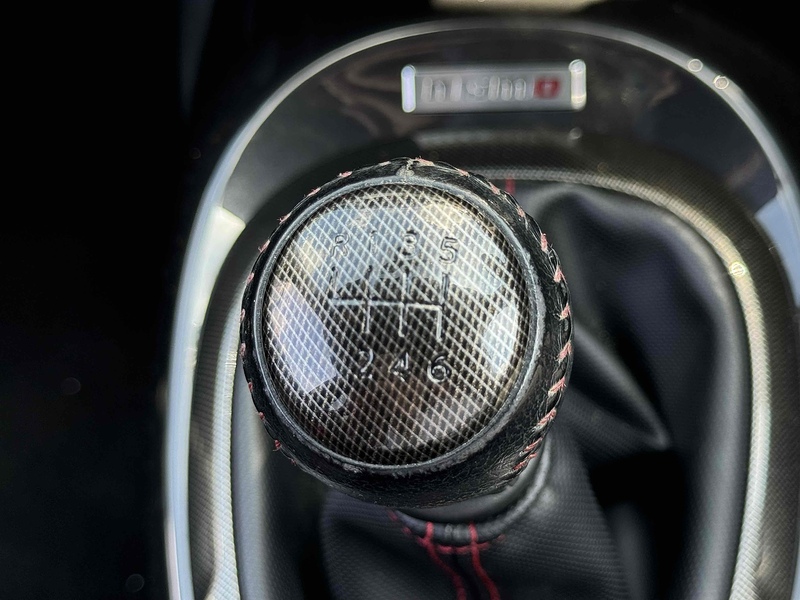 Nissan Juke Juke 1.6 DIG-T Nismo RS Euro 5 5dr - U10002771